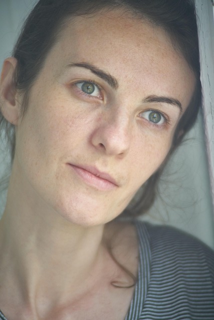 photo de femme avant  une libération émotionnelle - Ness Thérapie Marseille